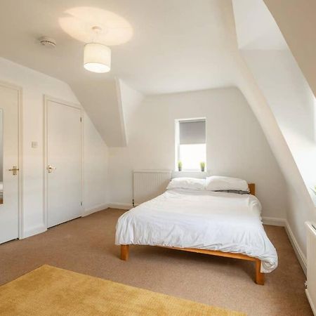 Spacious 3 Bedroom Flat In Heart Of City Centre Кеймбридж Екстериор снимка