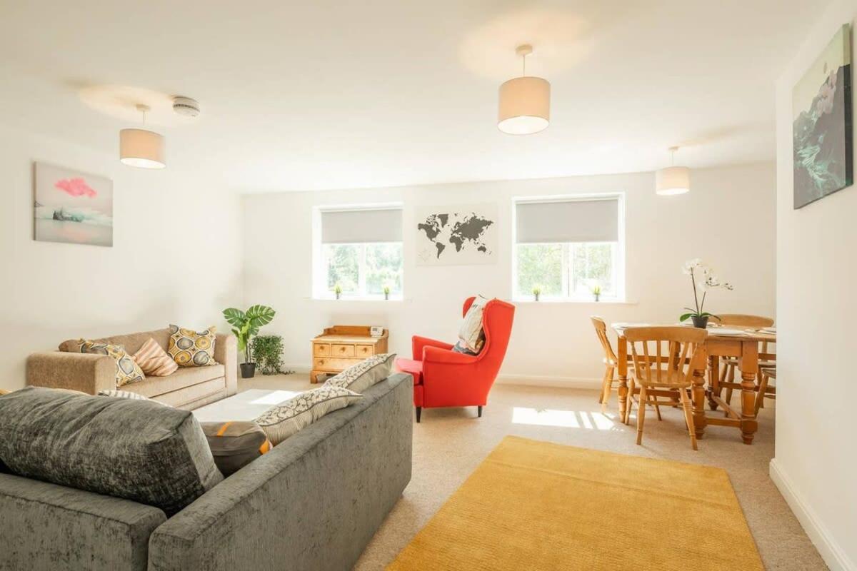 Spacious 3 Bedroom Flat In Heart Of City Centre Кеймбридж Екстериор снимка