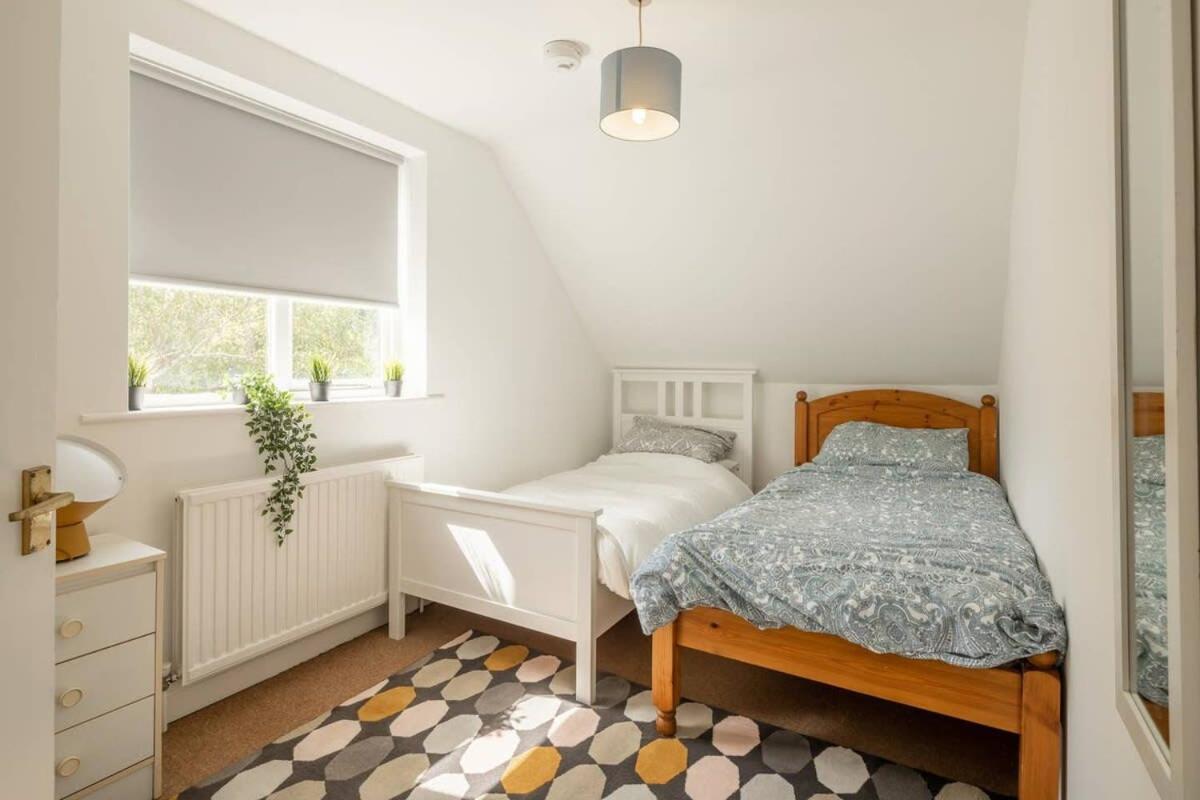 Spacious 3 Bedroom Flat In Heart Of City Centre Кеймбридж Екстериор снимка